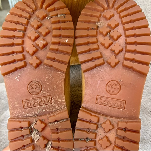 Men’s Timberland boots - Picture 5 of 9